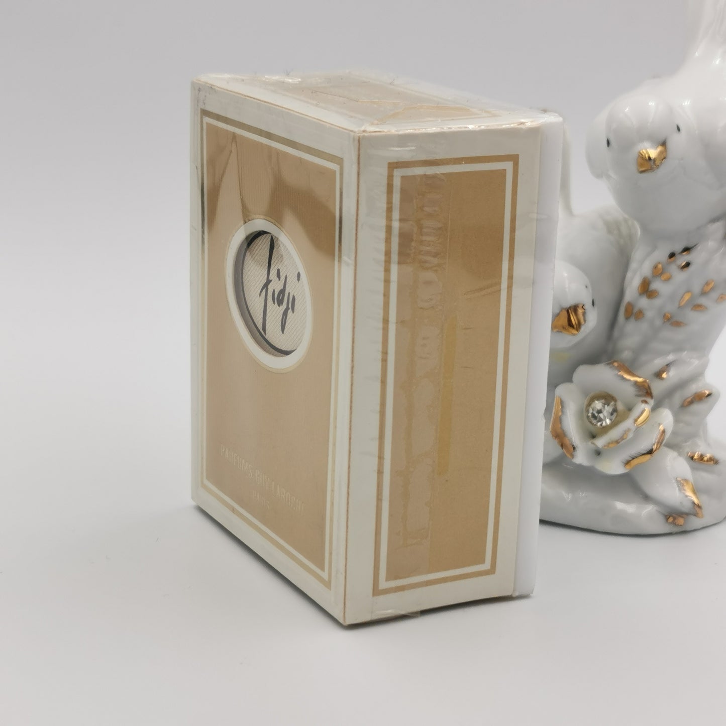 Fidji by Guy Laroche 7ml PARFUM Splash VINTAGE SEALED